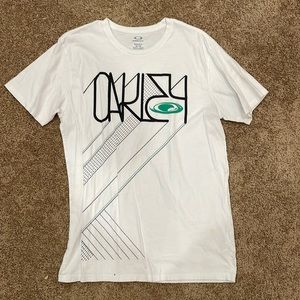 Oakley tee shirt
